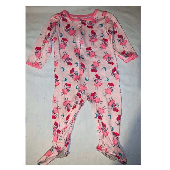 💔SOLD 12 Month Carters Bundle! 💜 - Picture 5 of 7